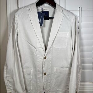 Vineyard Vines White Blazer
